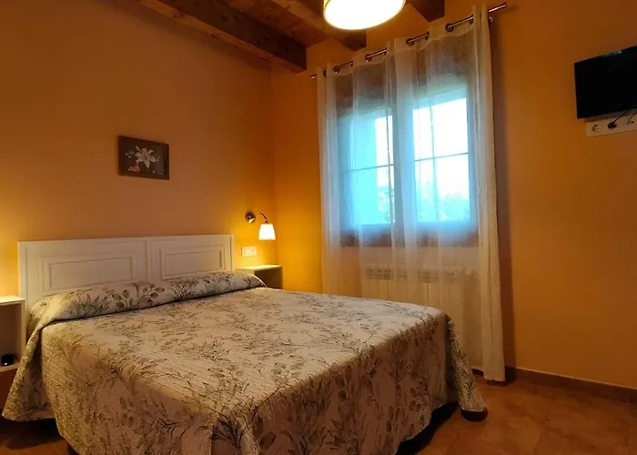 El Campo Mateo - Xana Y Trasgu - At-1246-as * Peruyes