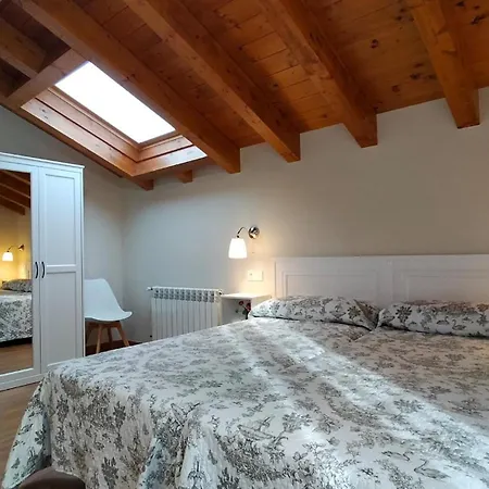 El Campo Mateo - Xana Y Trasgu - At-1246-as * Peruyes