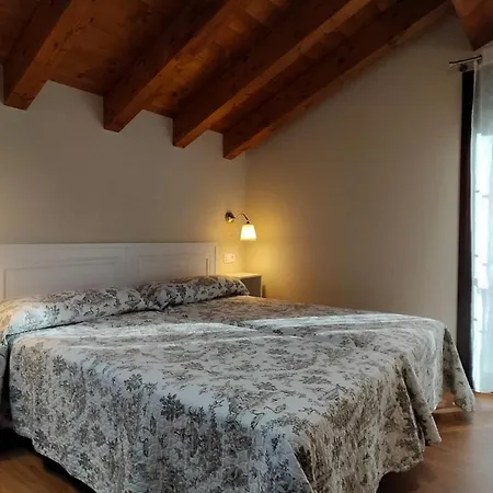 El Campo Mateo - Xana Y Trasgu - At-1246-as Peruyes